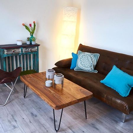 Schoenes Appartement In Meerbusch Am Buschend エクステリア 写真