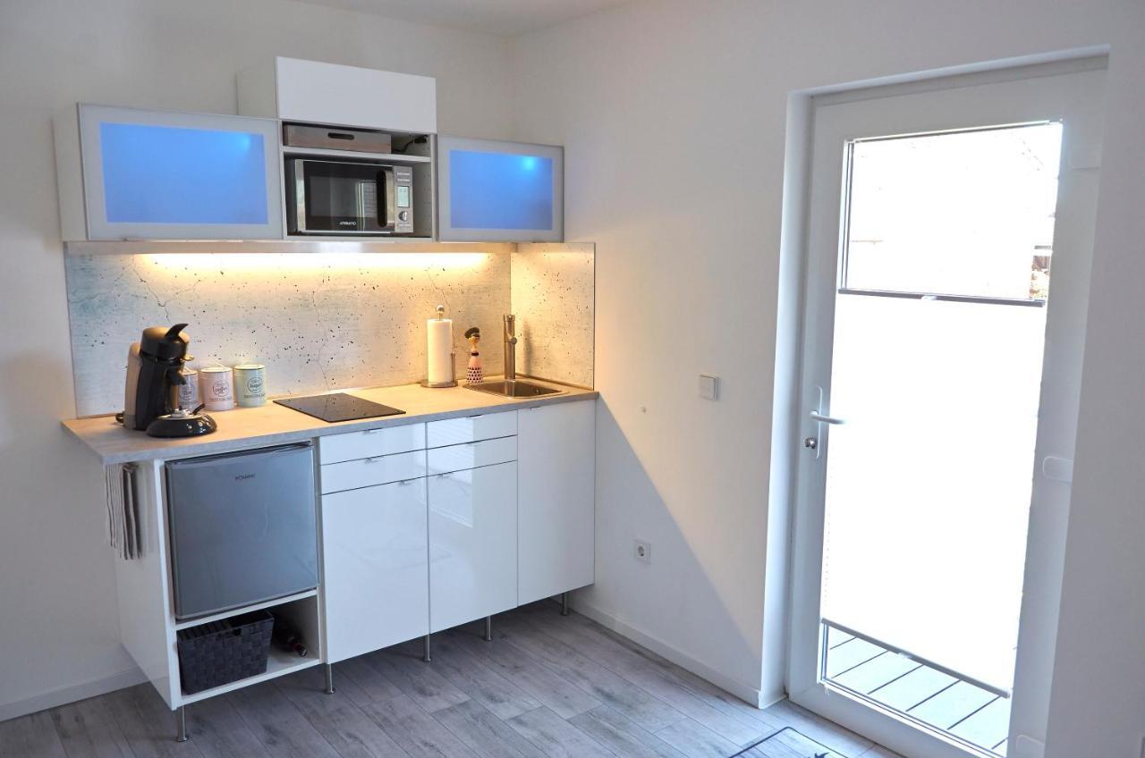 Schoenes Appartement In Meerbusch Am Buschend エクステリア 写真